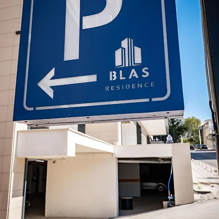 Blas Apartment