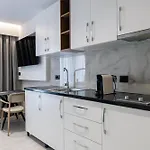Blas 公寓 Sarandë